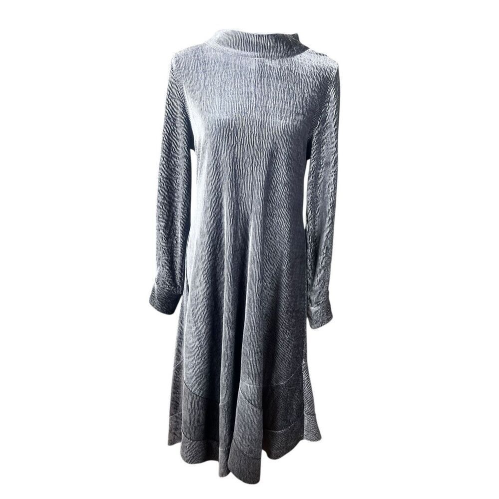 Soft Surroundings medium Gray Crinkled Textured Asymetrical Hem Velvet Dress